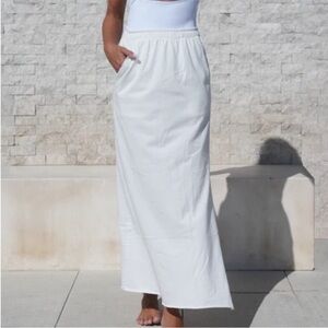 Left on Friday Swell Maxi Skirt - Black M